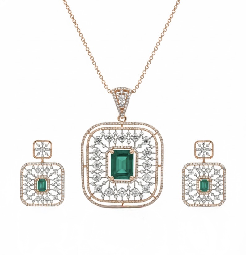 Maharani Emerald Pendant