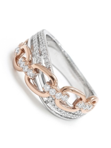 Dual Tone Interlock Diamond Ring