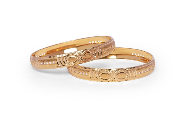 Traditional Carved Pattern Gold Bangles