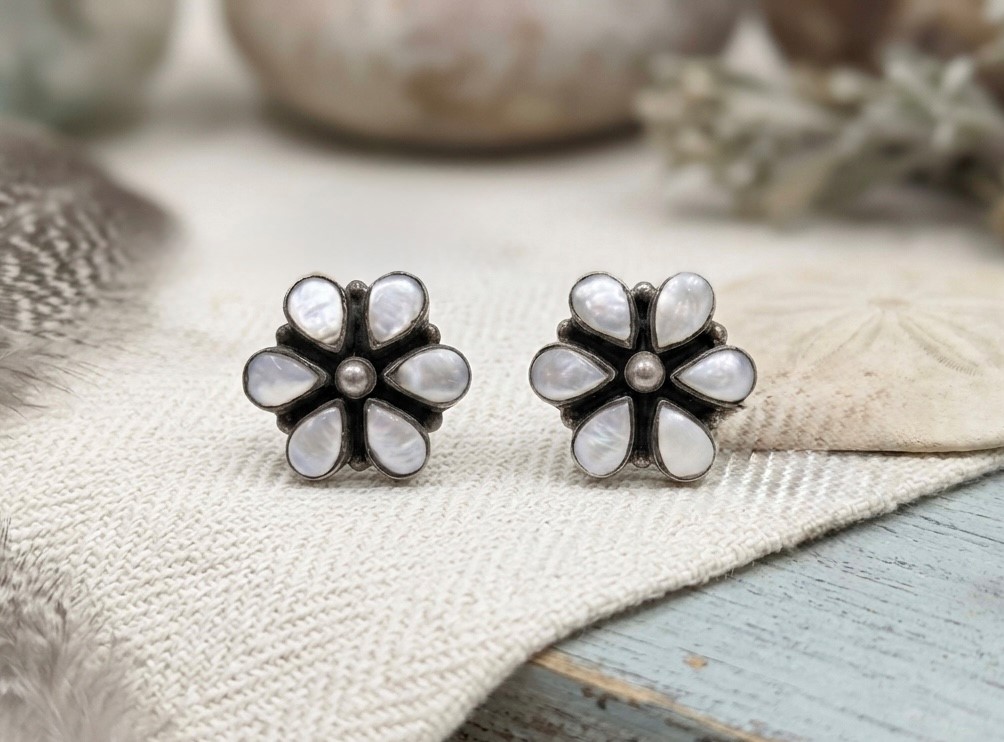 Elegant White Pearl Flower Stud Earrings