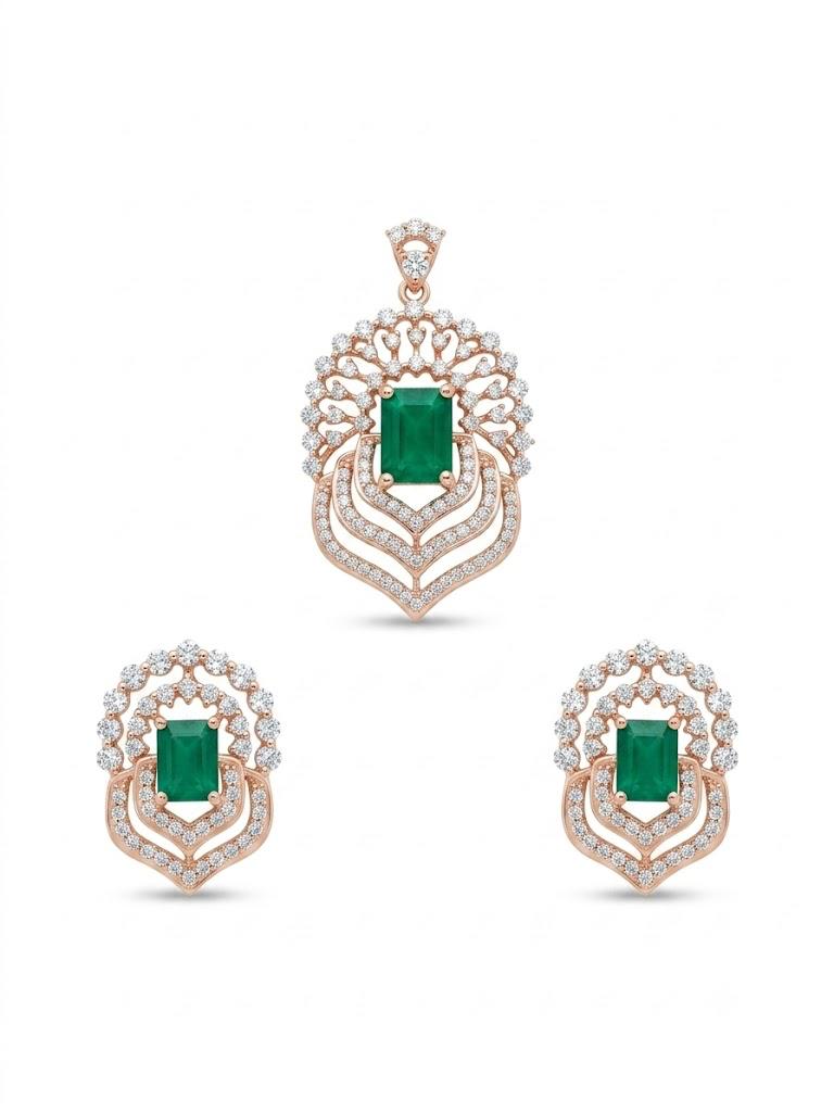 Emerald Diamond Crown Pendant Set